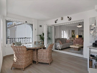 Appartement te koop Benahavís (RBU13466)