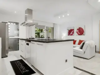 Apartment for sale Marbella (RBU13489)