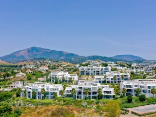 Appartement te koop Benahavís (RBU13569)