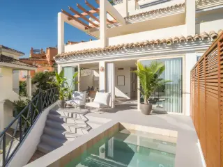 Apartment for sale Marbella (RBU13603)