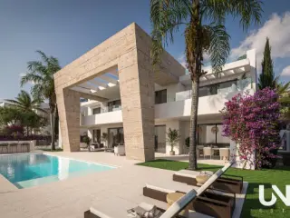 Huis te koop El Paraíso (RBU13772)