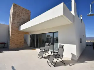 Appartement te koop La Pinilla (RBU17798)