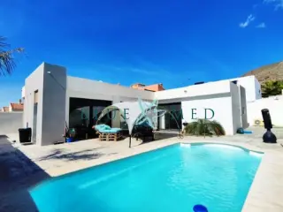 Maison à vendre Fortuna (RBU17805)