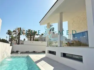 Residence for sale La Manga (RBU18118)