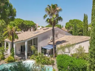 Huis te koop Saint-Raphaël (RBU21178)