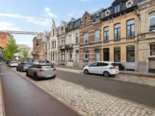 Herenhuis te koop Mortsel (RBU21596)