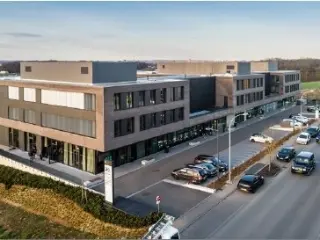 Commercial building for rent Leudelange (RBU23105)