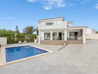 Residence for sale Ciudad Quesada (RBU26003)