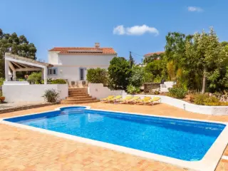 Huis te koop São Brás de Alportel (RBU26249)