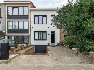 Huis te koop Wijnegem (RBU28100)