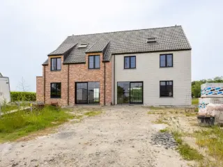 Residence for sale Meulebeke (RBU29227)