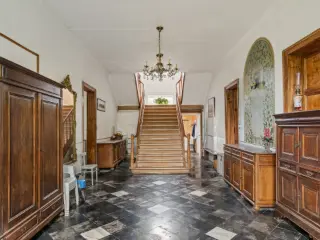 Herenhuis te koop Leuze-en-Hainaut (RBU30732)