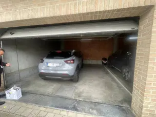Parking à louer Neder-Over-Heembeek (RBU31040)
