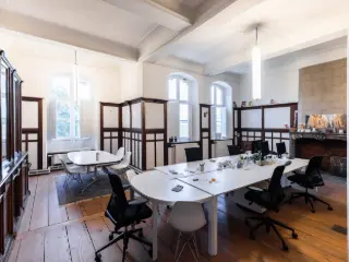 Bureaux à louer Dilbeek (RBU32477)
