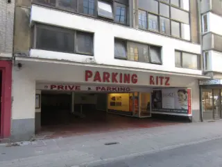 Garage à louer Ostende (RBU32518)