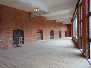 Industrial building for rent Beerse (RBU38583)