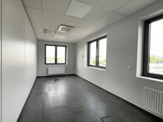 Bureaux à louer Foetz (RBU39073)