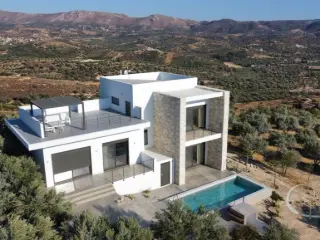 Residence for sale Kamilari (RBU39471)