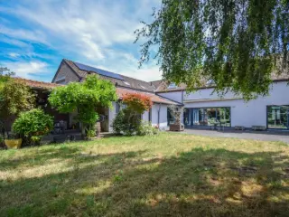 Residence for sale Vlezenbeek (RBU40920)