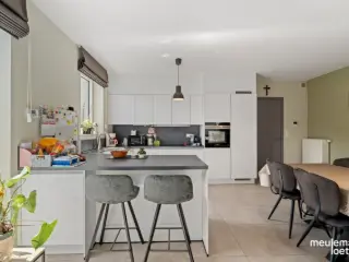 Appartement te koop Oostkamp (RBU40954)