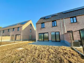 Residence for rent Oosteeklo (RBU41292)