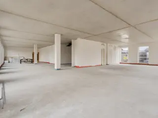 Kantoor te koop Sint-Pieters-Leeuw (RBU41522)