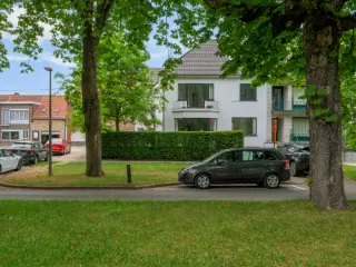 Herenhuis te koop Kortrijk (RBU41858)