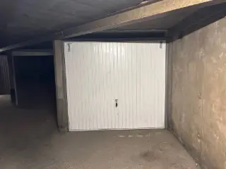 Garage for sale Deurne (RBU42278)