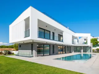 Huis te koop Albufeira (RBU44099)