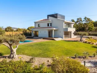 Huis te koop Loulé (RBU44139)