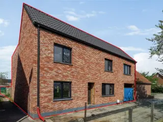 Residence for sale Sint-Kwintens-Lennik (RBU44826)