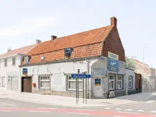 Surface commerciale à vendre Dadizele (RBU45945)