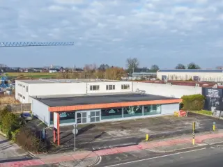 Immeuble de rapport à vendre Sint-Pieters-Leeuw (RBU45961)