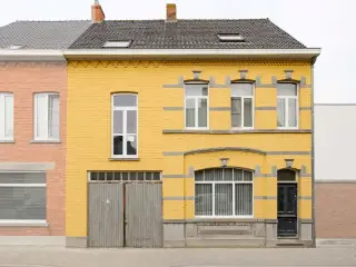 Herenhuis te koop Meulebeke (RBU46099)