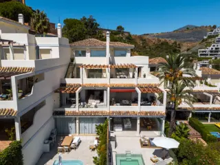 Apartment for sale Marbella (RBU46648)