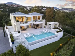 Residence for sale Marbella (RBU46690)