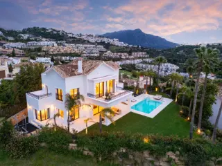 Residence for sale Marbella (RBU46691)