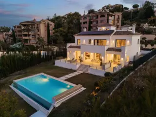 Residence for sale Marbella (RBU46695)