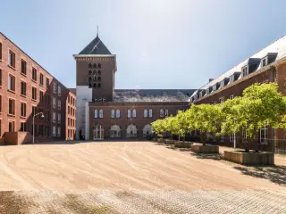 Bureaux à louer Dilbeek (RBU50021)