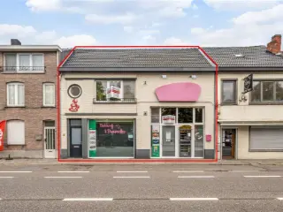 Commercial building for sale Berg (RBU51040)