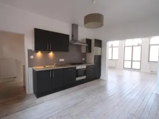 Triplex à louer Tournai (RBU51343)