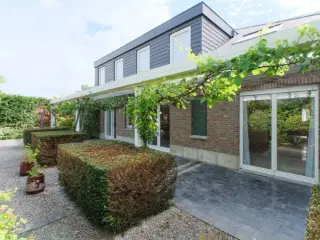 Villa for sale Sint-Genesius-Rode (RBU52419)