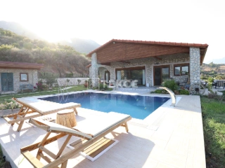 Maison à vendre Kumluca (RBU52758)