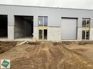 Industrial building for rent Drogenbos (RBU55414)