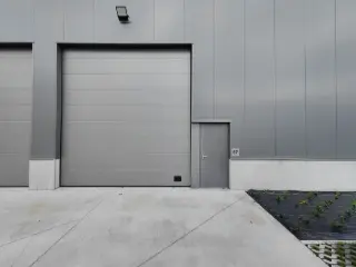 Industrial building for sale Brugge (RBU55700)