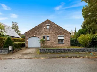 Bungalow for sale Aartselaar (RBU55984)