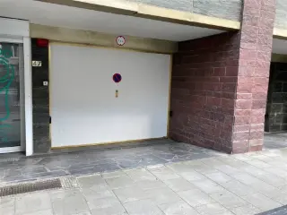 Parking for rent Brussels (RBU56974)