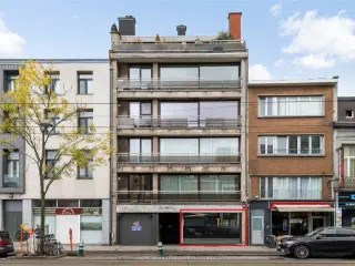 Commercial building for rent Merksem (RBU57414)