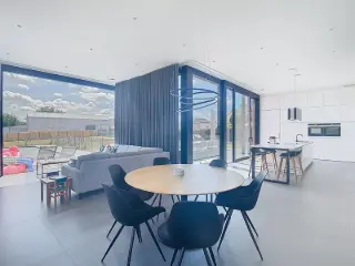 Villa for rent Duisburg (RBU58994)