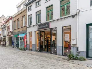 Surface commerciale à louer Hal (RBU59416)